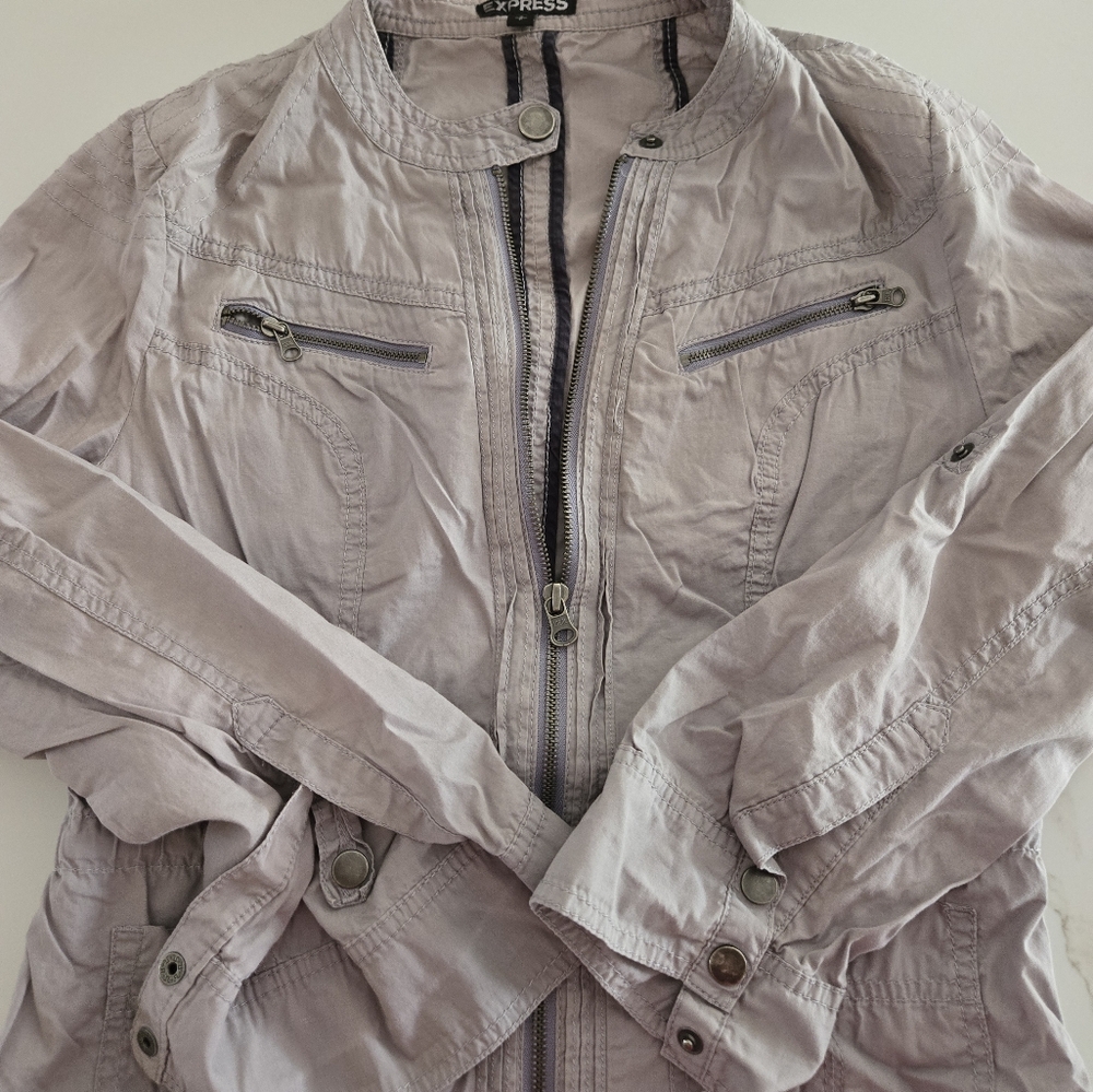 Express Jacket - Picture 2 of 7